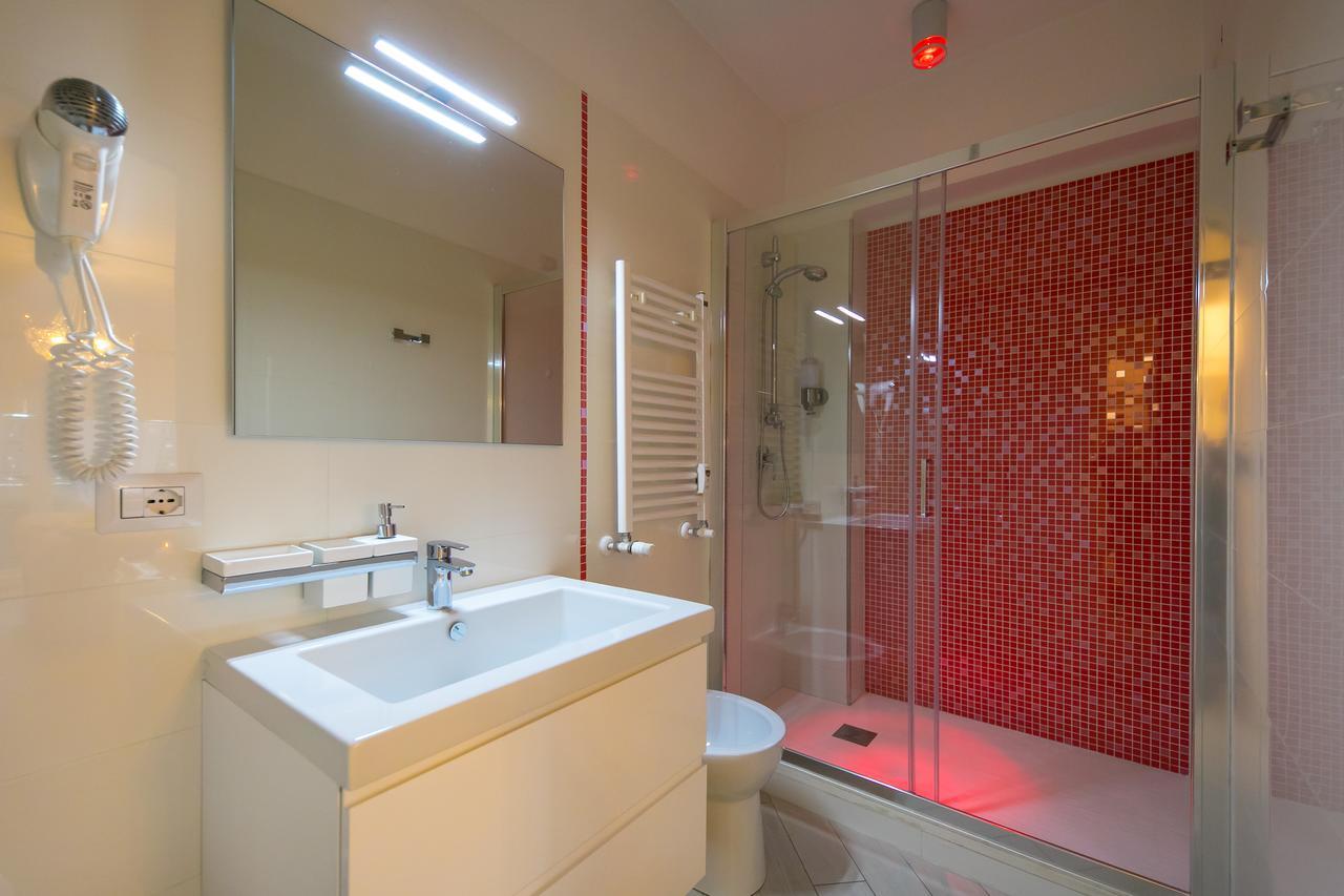 Suites Roma Tiburtina Elegance Exterior foto