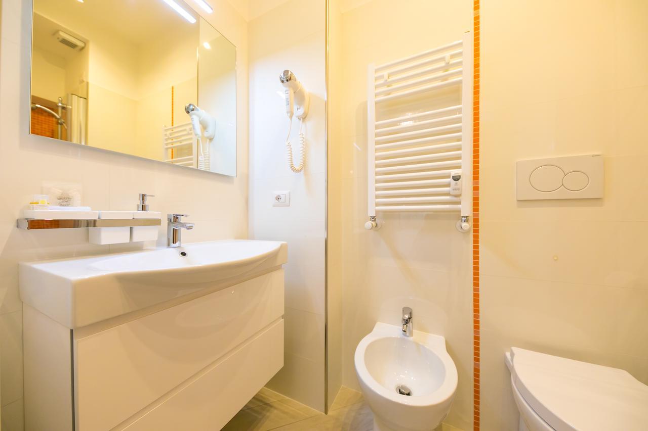 Suites Roma Tiburtina Elegance Exterior foto